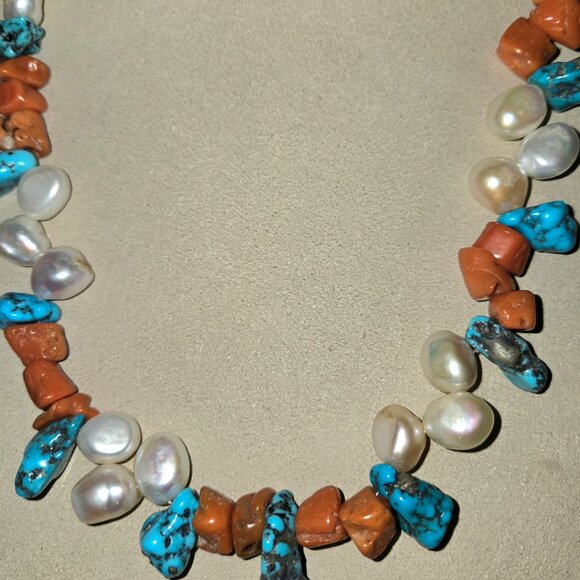 Natural Pearl Necklace with Turquoise and Coral - Picture 4 of 4